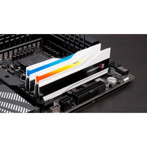 Модуль памяти для компьютера DDR5 32GB (2x16GB) 7200 MHz Trident Z5 RGB Matte White G.Skill (F5-7200J3445G16GX2-TZ5RW) - Нулевой остаток (Feed)  - Нулевой остаток (Feed)