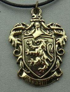 Кулон Harry Potter Gryffindor Gold -   -  