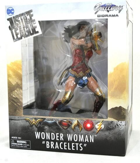 Фігурка Diamond Select Toys DC Justice League: Wonder Woman Чудо жінка 25 см. -   -  