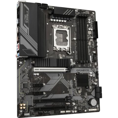 Материнская плата GIGABYTE Z790 D - Нулевой остаток (Feed)  - Нулевой остаток (Feed) 