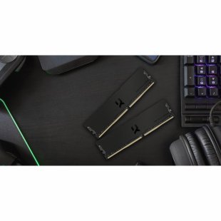 Модуль памяти для компьютера DDR4 16GB 3600 MHz Iridium Pro Deep Black Goodram (IRP-K3600D4V64L18/16G)