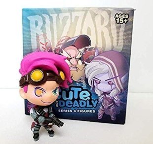 Мини фигурка Cute But Deadly Series 4 MIRA HAN