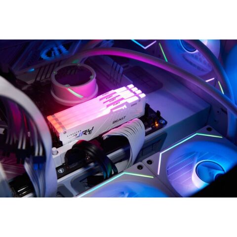 Модуль памяти для компьютера DDR5 32GB (2x16GB) 6000 MHz Beast RGB EXPO White Kingston Fury (ex.HyperX) (KF560C36BWE2AK2-32) - Нулевой остаток (Feed) - Нулевой остаток (Feed)