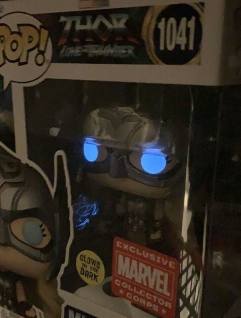 Фигурка Funko Marvel Love and Thunder Mighty Thor Фанко Тор (Collector Corps Exclusive) 1041 -   -  