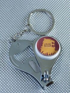 Брелок Game of Thrones Lannister з кусачками для нігтів і відкривачкою