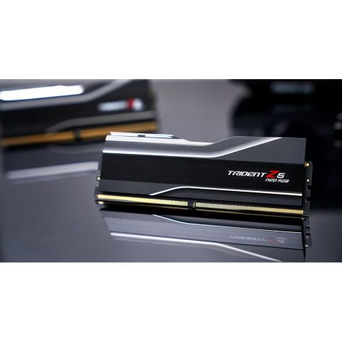 Модуль памяти для компьютера DDR5 32GB (2x16GB) 6000 MHz Trident Z5 NEO RGB for AMD G.Skill (F5-6000J3038F16GX2-TZ5NR) - Нулевой остаток (Feed) - Нулевой остаток (Feed)