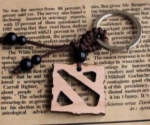 Брелок  DOTA 2  Logo (дерево)