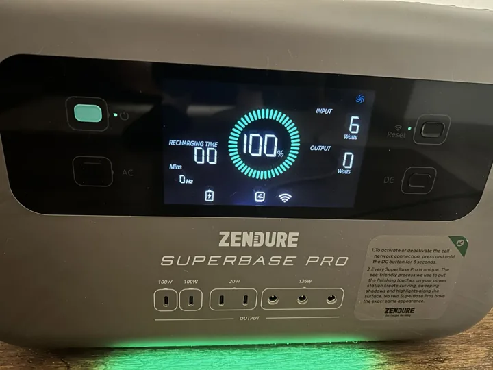 Zendure SuperBase Pro: індикація заряду